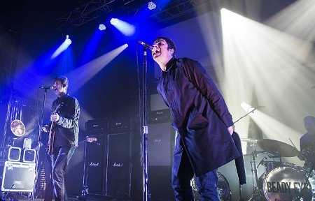 Liam Gallagher and Andy Bell on stage with Beady Eye (Photo: Gary Mather for Live4ever)