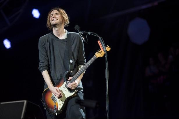 Josh Klinghoffer with Red Hot Chili Peppers on the final day of Leeds Festival 2016 (Photo: Gary Mather for Live4ever)