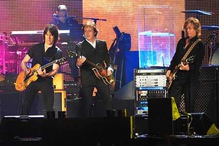 Sir Paul McCartney onstage in the US (Photo: Live4ever Media)