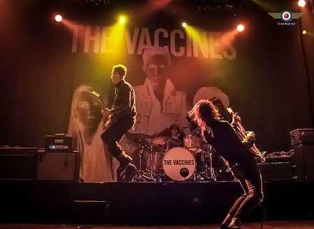 The Vaccines live in New York (Photo: Paul Bachmann for Live4ever)