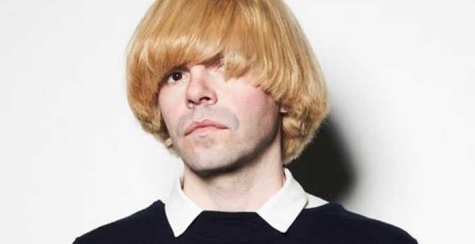 Tim Burgess – Clutching Insignificance