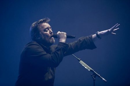 Guy Garvey performing with Elbow (Photo: Gary Mather for Live4ever Media)