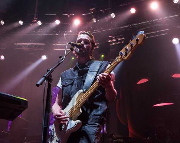 Hayden Thorpe performing with Wild Beasts at the London Roundhouse (Photo: Alberto Pezzali for Live4ever)