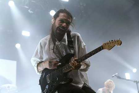 Biffy Clyro at Aberdeen's GE Oil and Gas Arena (Kayleigh Morrison for Live4ever)