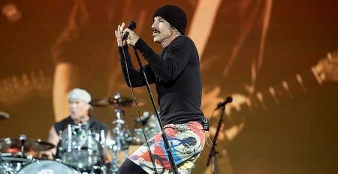 U2, Red Hot Chili Peppers confirmed as Bonnaroo headliners