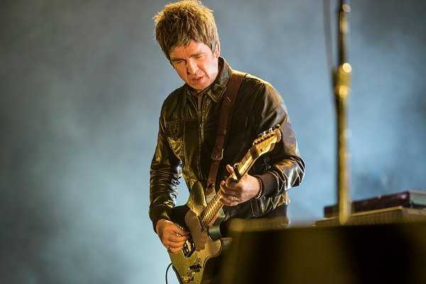 Noel Gallagher's High Flying Birds @ Liverpool Echo Arena. April 2016. (Photo: Gary Mather for Live4ever Media)