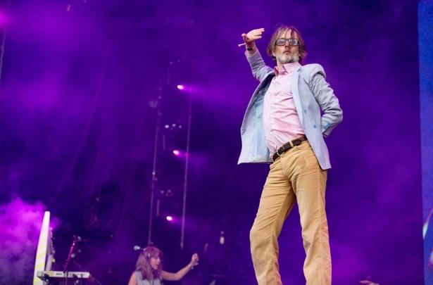 Jarvis Cocker introducing JARV IS... to Bluedot Festival 2019 (Gary Mather for Live4ever)
