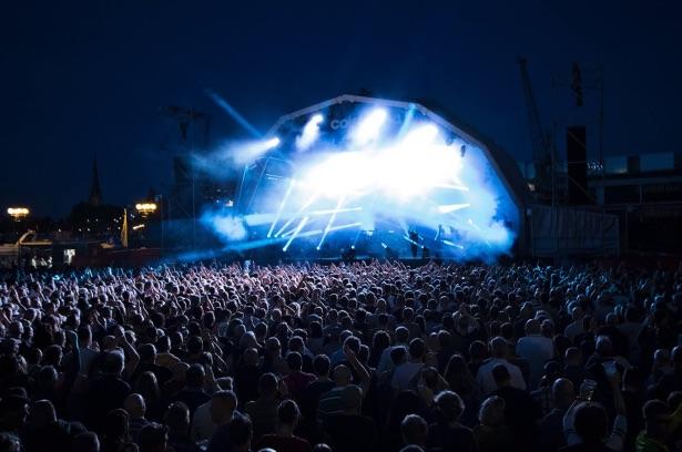 New Order at Bristol Amphitheatre, July 2019 (Jessica Bartolini for Live4ever)