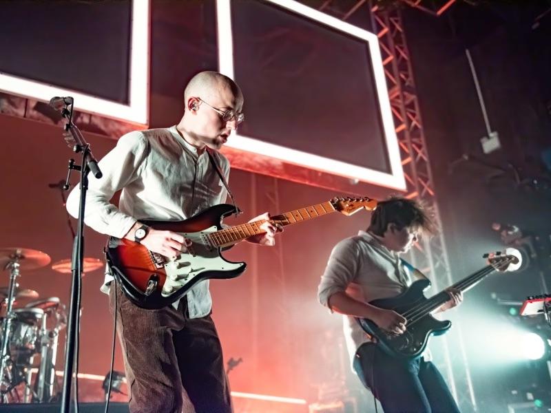 Bombay Bicycle Club live at Leeds O2 Academy