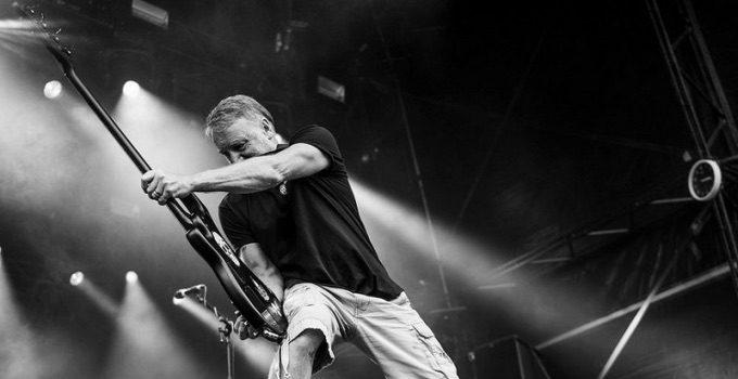 Peter Hook & The Light to support touring crew with Live In Mexico City broadcast