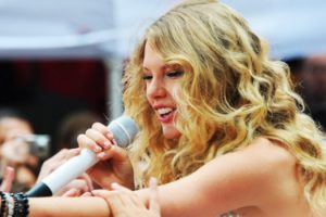 Taylor Swift to be Record Store Day's global ambassador for 2022