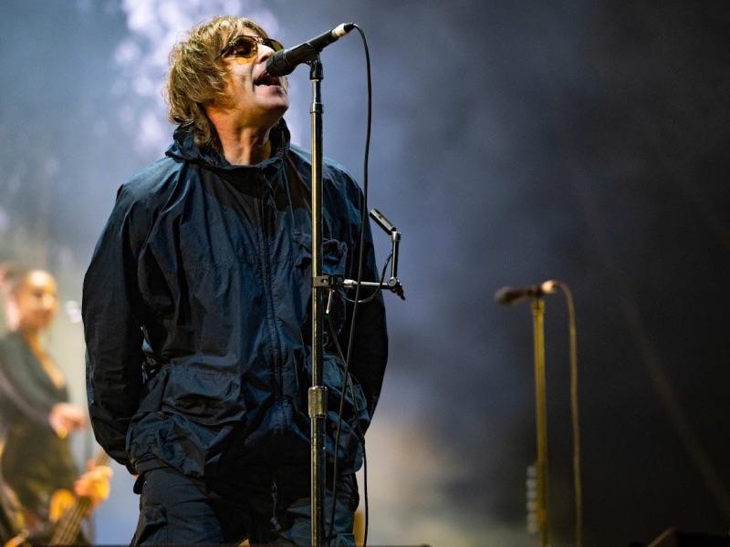 Liam Gallagher headlining the first night of Leeds Festival on August 27th, 2021 (Gary Mather for Live4ever)