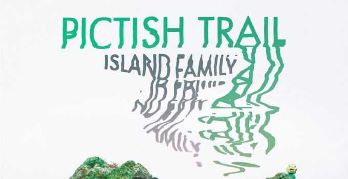 Review: Pictish Trail – Island Family