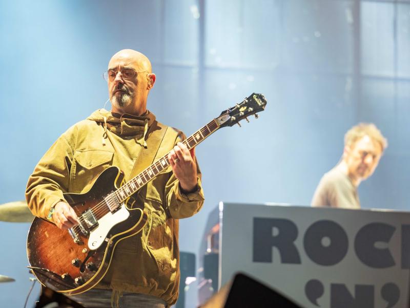 Paul 'Bonehead' Arthurs onstage with Liam Gallagher headlining TRNSMT Festival 2021 (Gary Mather for Live4ever)