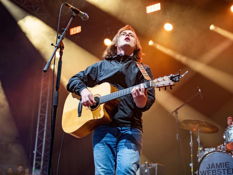 Photo of Jamie Webster performing at Neighbourhood Weekender 2022 (Gary Mather for Live4ever)