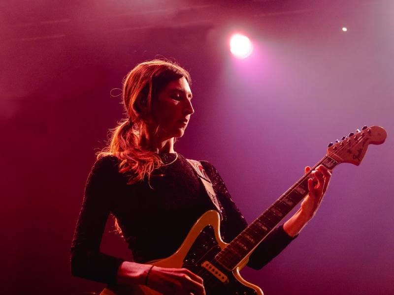 Warpaint performing at the London Roundhouse (Adam Hampton-Matthews for Live4ever)