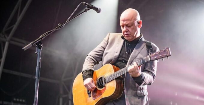 Pixies announce UK, European tour on 40th anniversary