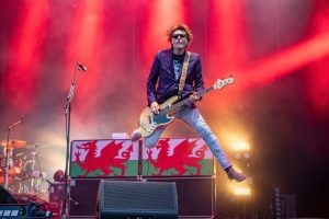 Manic Street Preachers, Pale Waves and more – Day 1 at Y Not Festival 2022