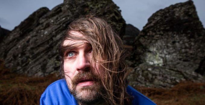 Pictish Trail premieres ‘five-in-one’ Remote Control video