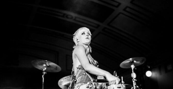 Amyl And The Sniffers live at York Hall, Bethnal Green