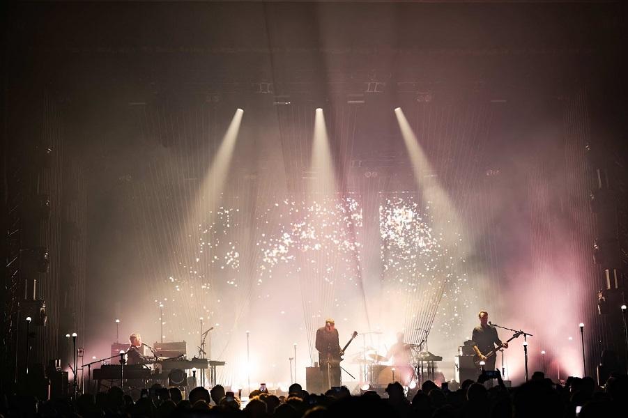 A photo of Sigur Ros playing the Manchester Apollo on November 7th, 2022 (Gary Mather for Live4ever)