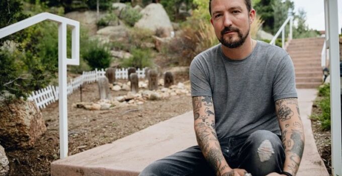Frank Turner picks Letters as latest preview from new album Undefeated