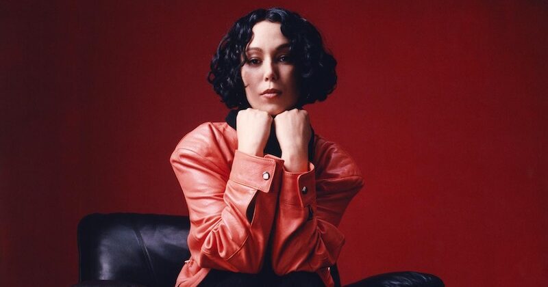 Press photo of Kelly Lee Owens by Samuel Bradley