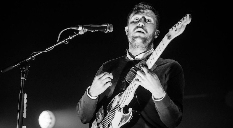 Orlando Weeks with The Maccabees live in London, January 2016. (Photo: Alberto Pezzali for Live4ever Media)