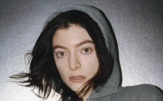 A photo of lorde