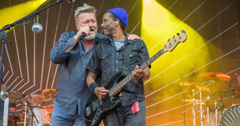 A photo of the band Elbow