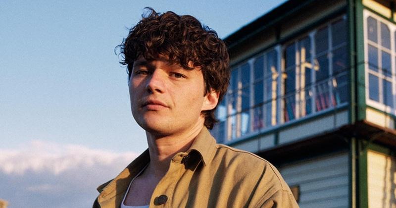 A photo of musician Finn Forster