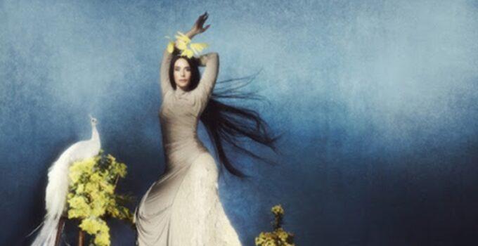 Jessie Ware shares second Superbloom single Ride