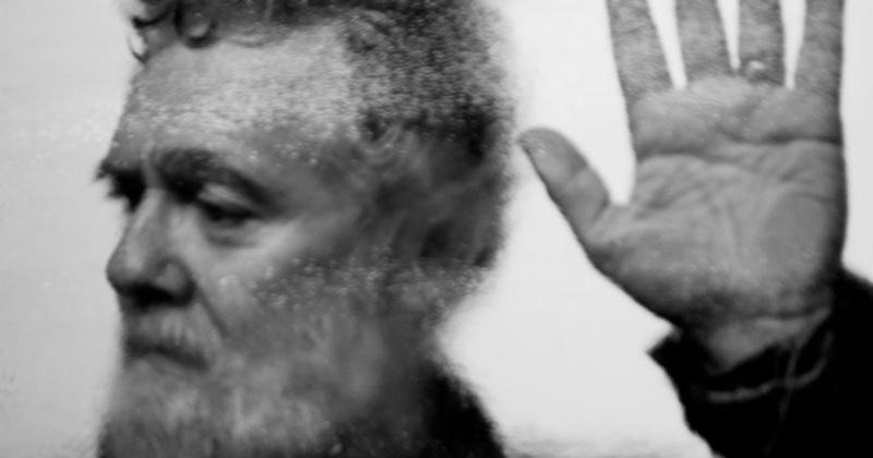 A photo of musician glen hansard