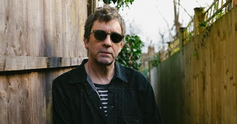 A photo of musician graham coxon