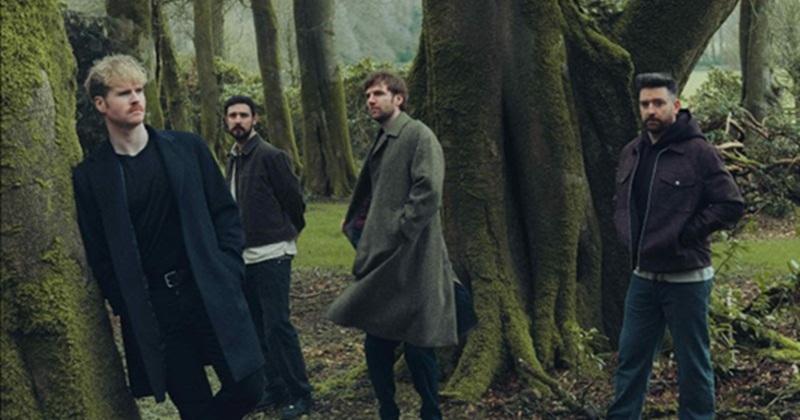 A photo of the band kodaline