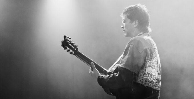 Marlon williams live at  islington assembly hall, london: gig photos